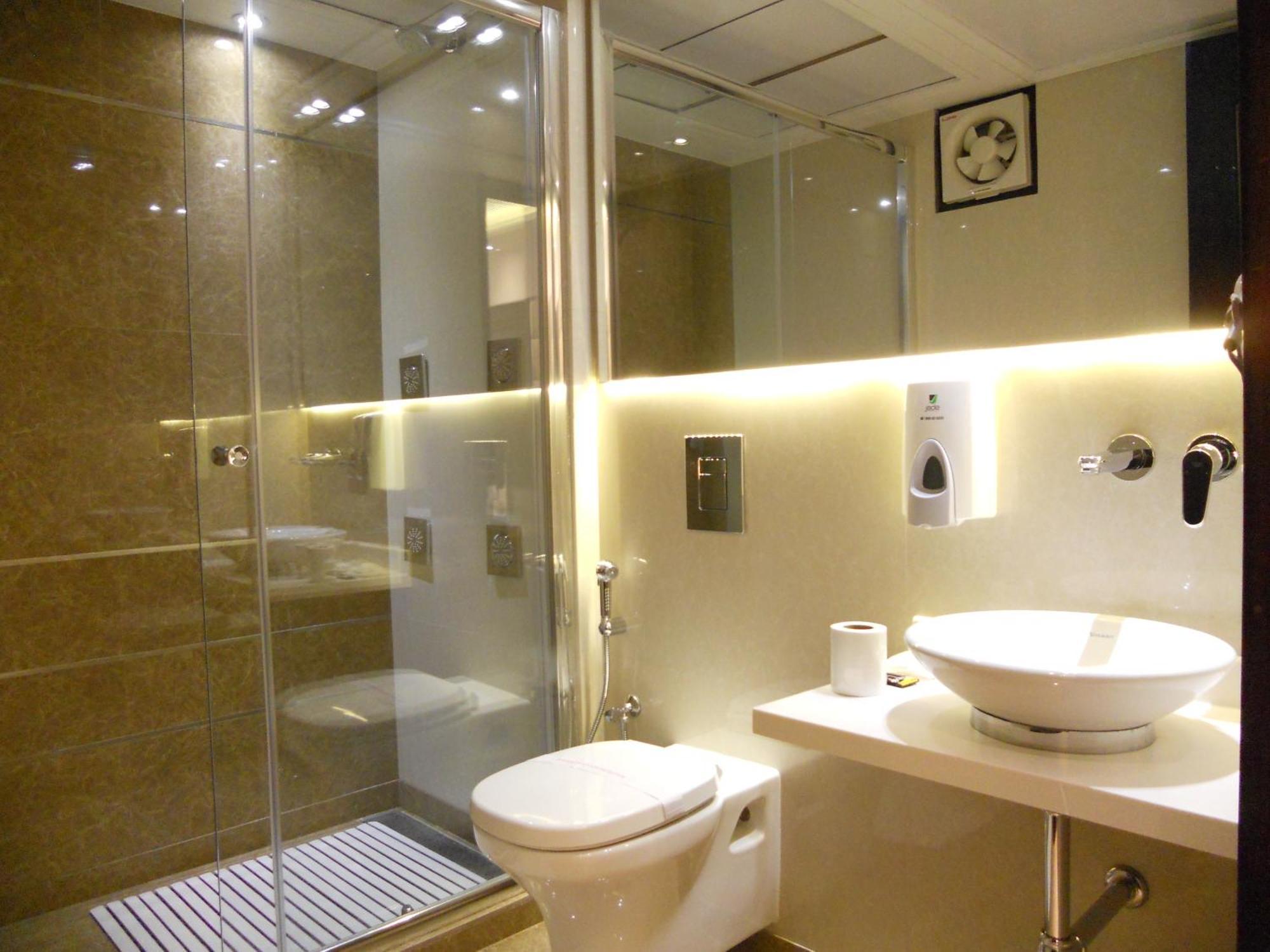 Hotel Grand Godwin - Complimentary Airport Pickup -Near Ndls Railway Stn Нью-Делі Екстер'єр фото